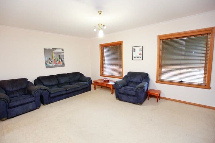 38 Panorama Drive, MILDURA VIC 3500, Mildura - Thumbnail 5