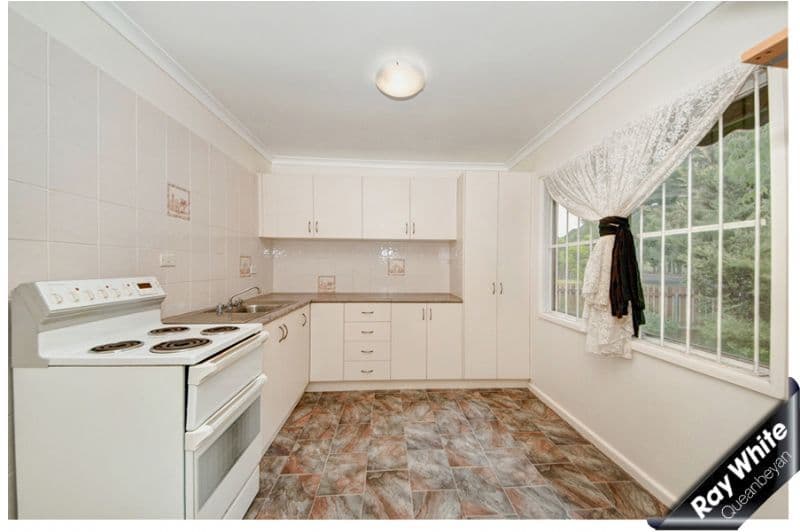 30 Booth Street, QUEANBEYAN NSW 2620, Queanbeyan East - Thumbnail 2