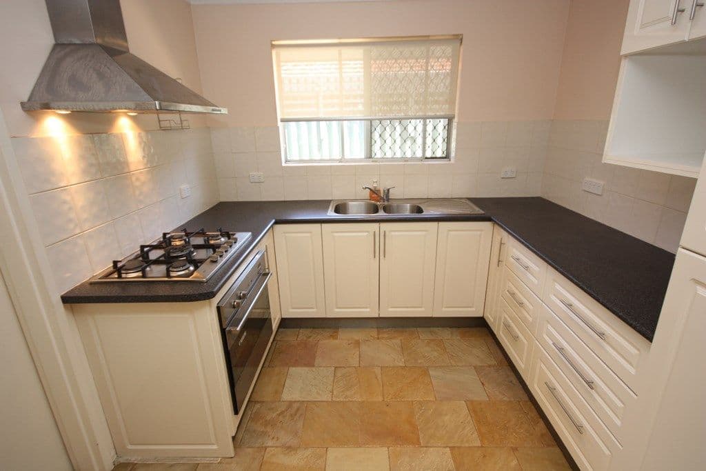 25 Battersea Way, MORLEY WA 6062, Morley - Thumbnail 5