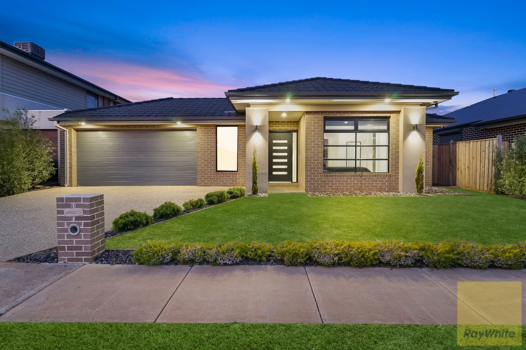 33 Wiltshire Boulevard, THORNHILL PARK VIC 3335, Thornhill Park - Image 1