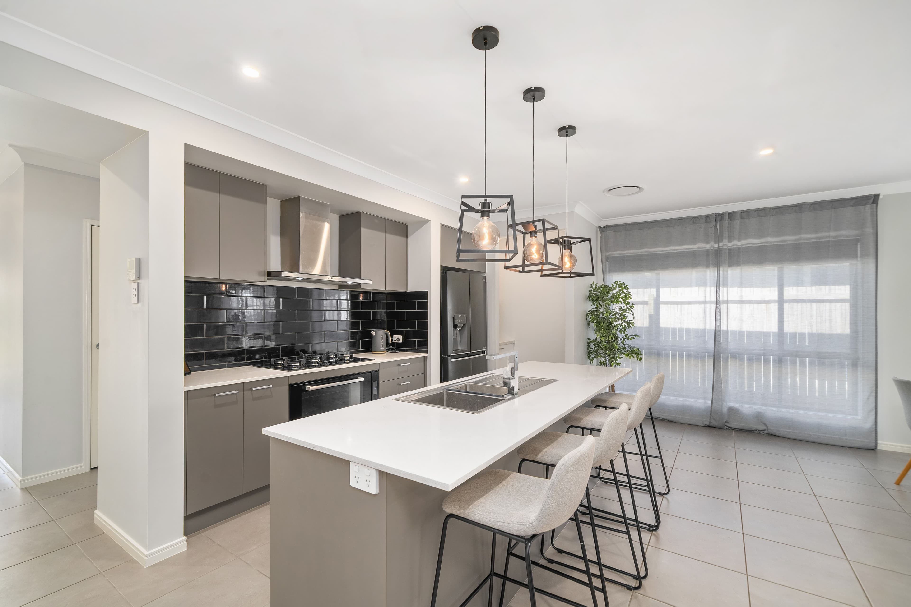 29 Lindquist Crescent, Burpengary East QLD 4505, Burpengary East - Thumbnail 4