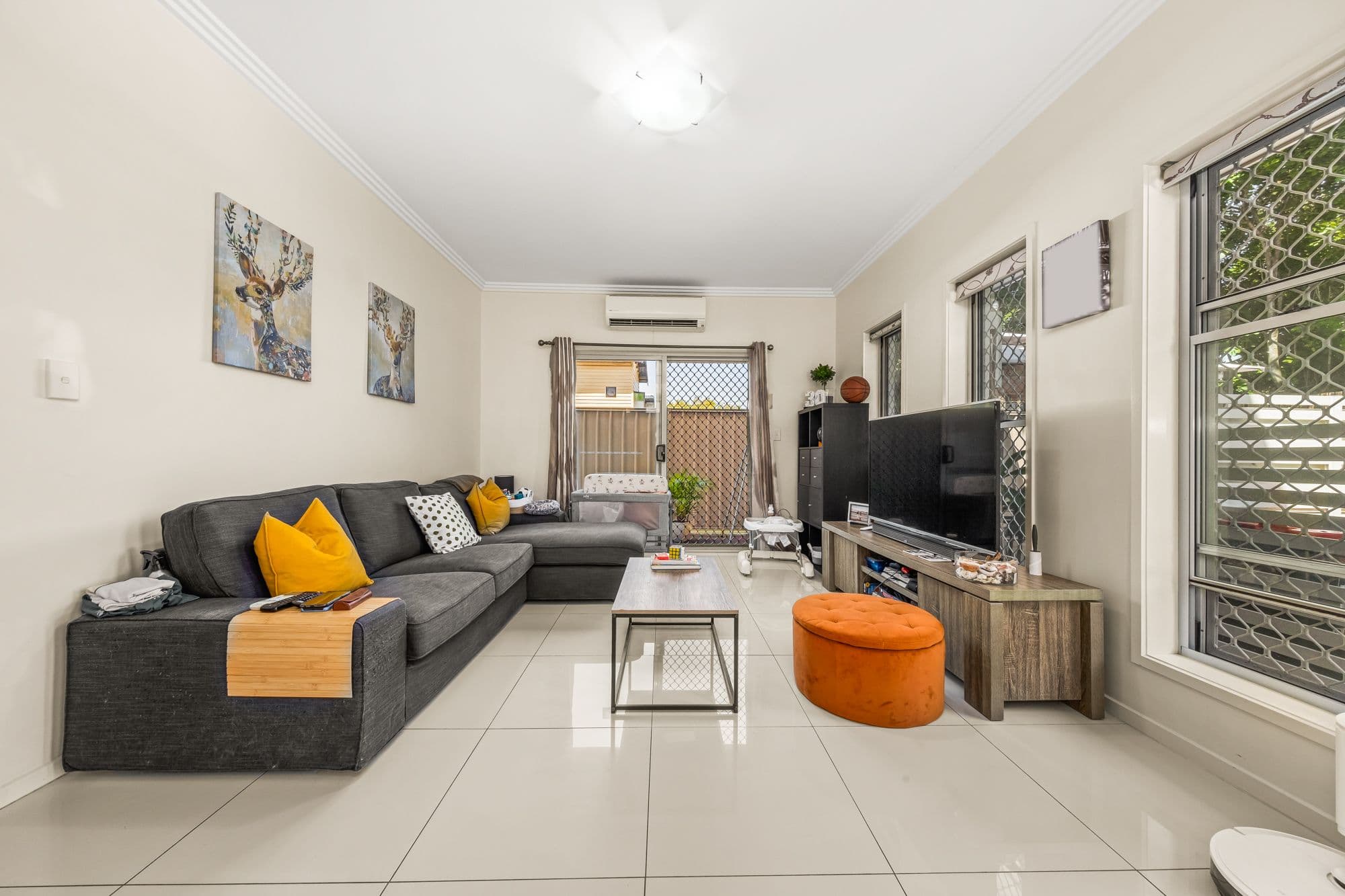 35 Dinmore Street, Moorooka QLD 4105, Moorooka - Thumbnail 2