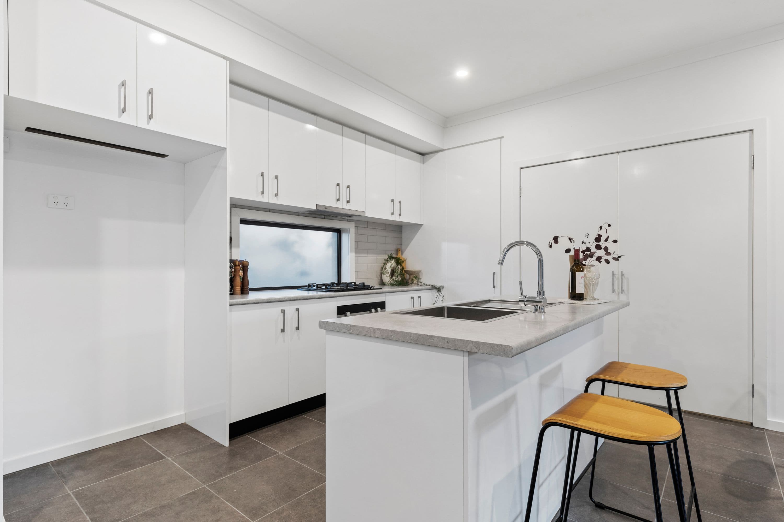 122 Station Street, Pakenham VIC 3810, Pakenham - Thumbnail 3