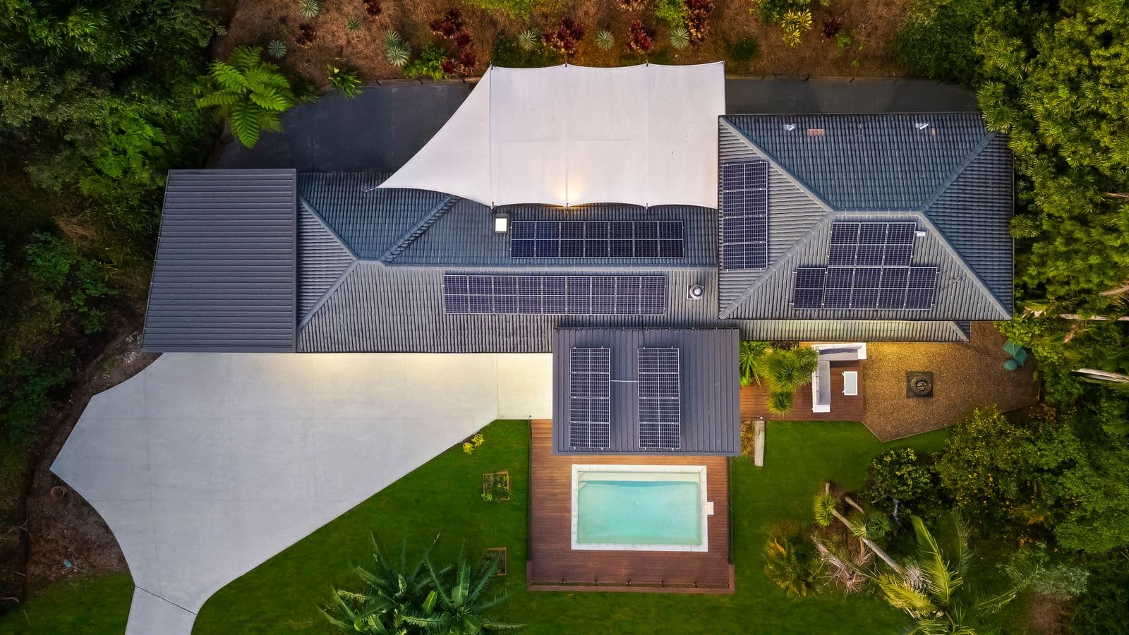 83 Tallai Road, Tallai QLD 4213, Tallai - Thumbnail 4