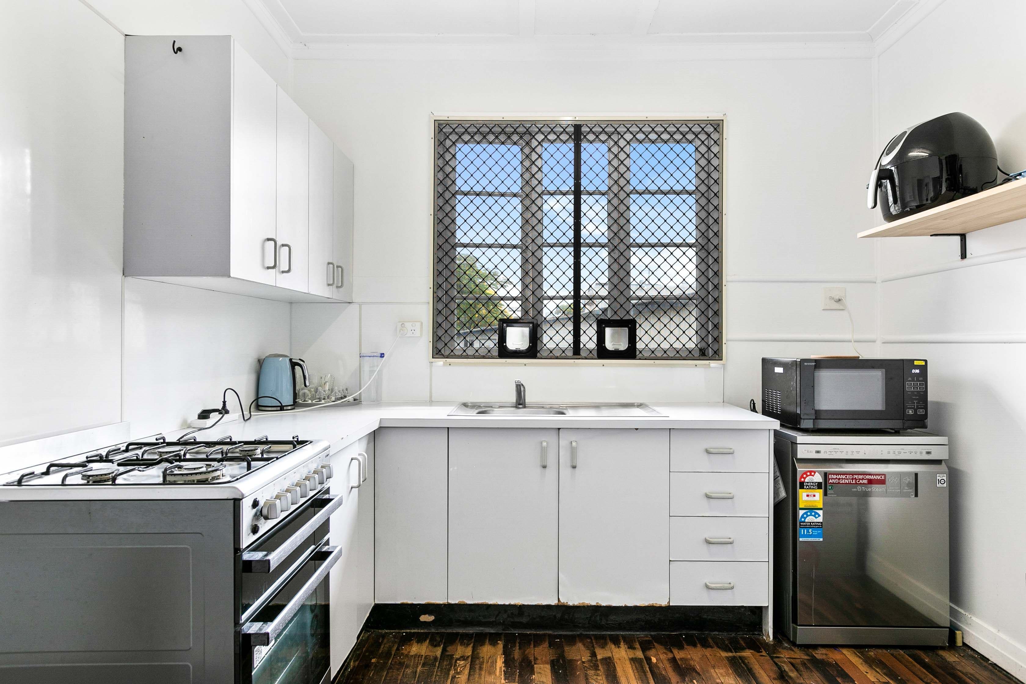 204 Walker Street, Maryborough QLD 4650, Maryborough - Thumbnail 3