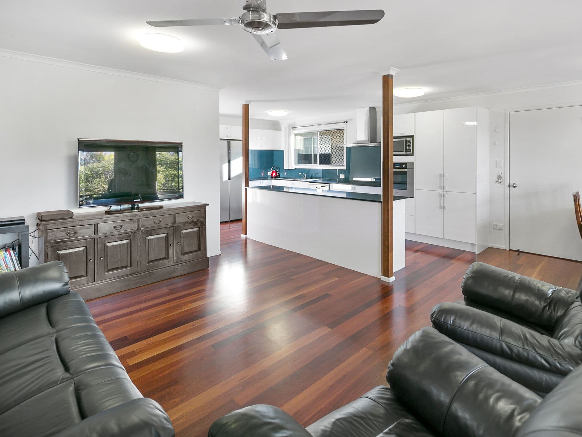 111 Beelarong Street, Morningside QLD 4170, Morningside - Thumbnail 2