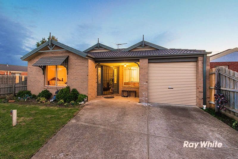 5 Calais Circuit, Cranbourne West VIC 3977, Cranbourne West - Image 1