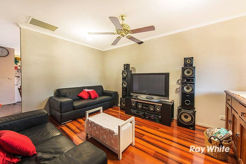 5 Calais Circuit, Cranbourne West VIC 3977, Cranbourne West - Thumbnail 5