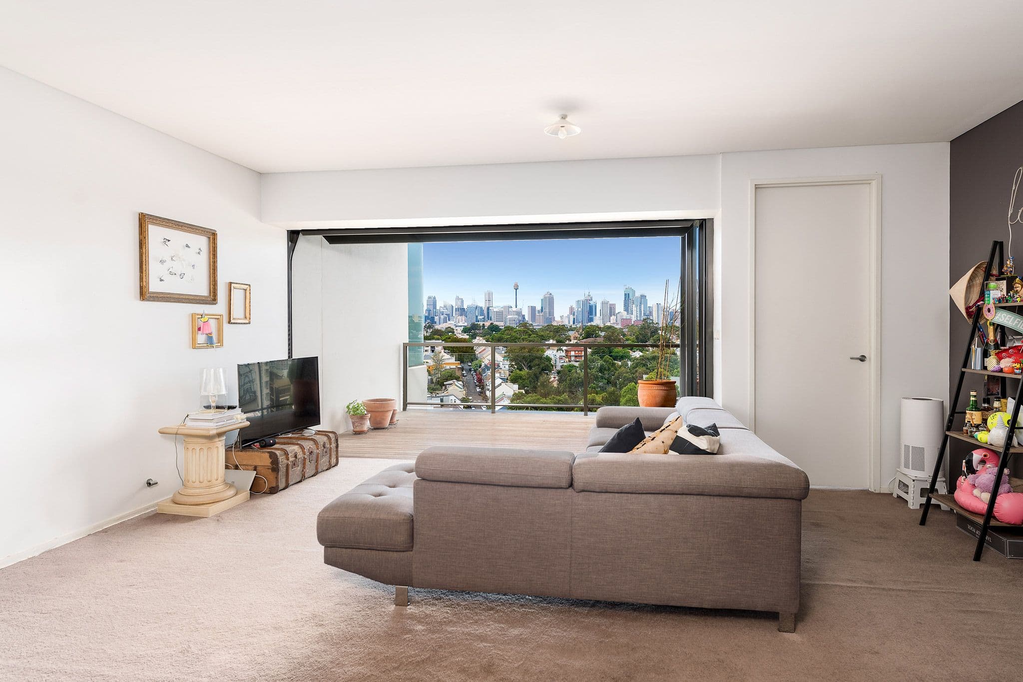 7 Sterling Circuit, Camperdown NSW 2050, Camperdown - Thumbnail 2