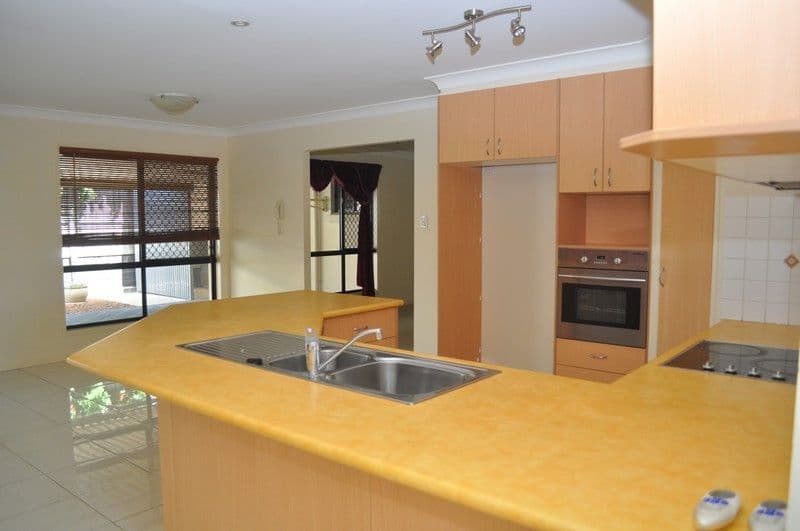 206 Green Road, Heritage Park QLD 4118, Heritage Park - Thumbnail 4