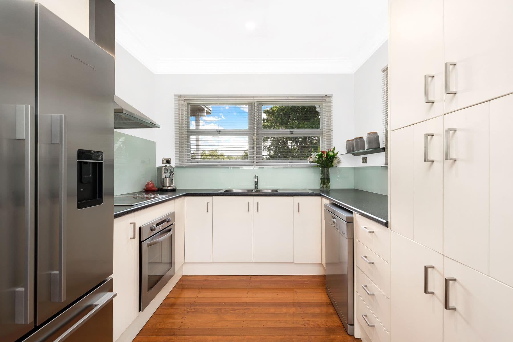 11 Fontayne Street, Aspley QLD 4034, Aspley - Thumbnail 4