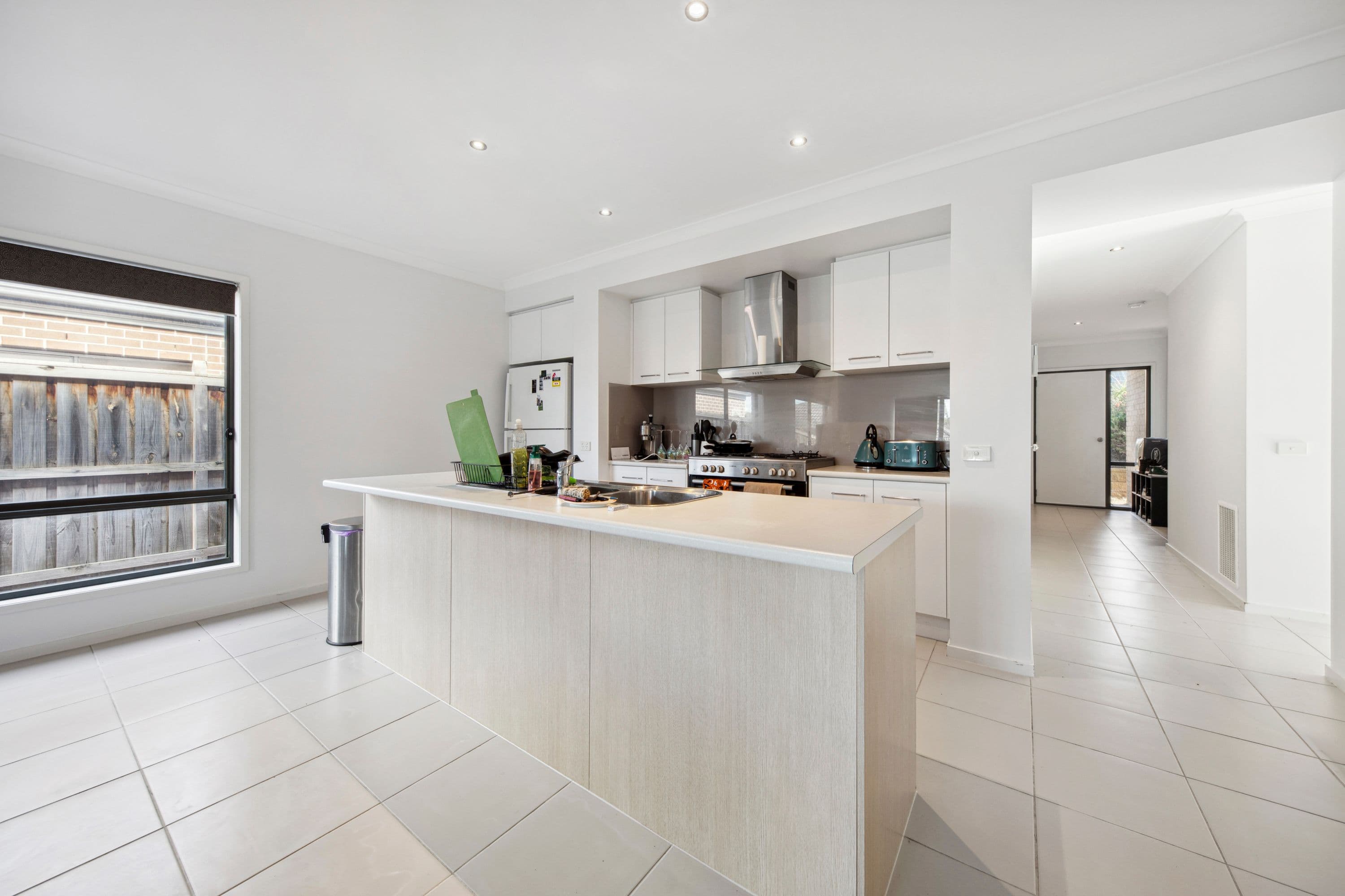 5 Embling Street, Pakenham VIC 3810, Pakenham - Thumbnail 3