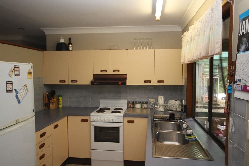 453 Peachester Road, Beerwah QLD 4519, Beerwah - Thumbnail 2