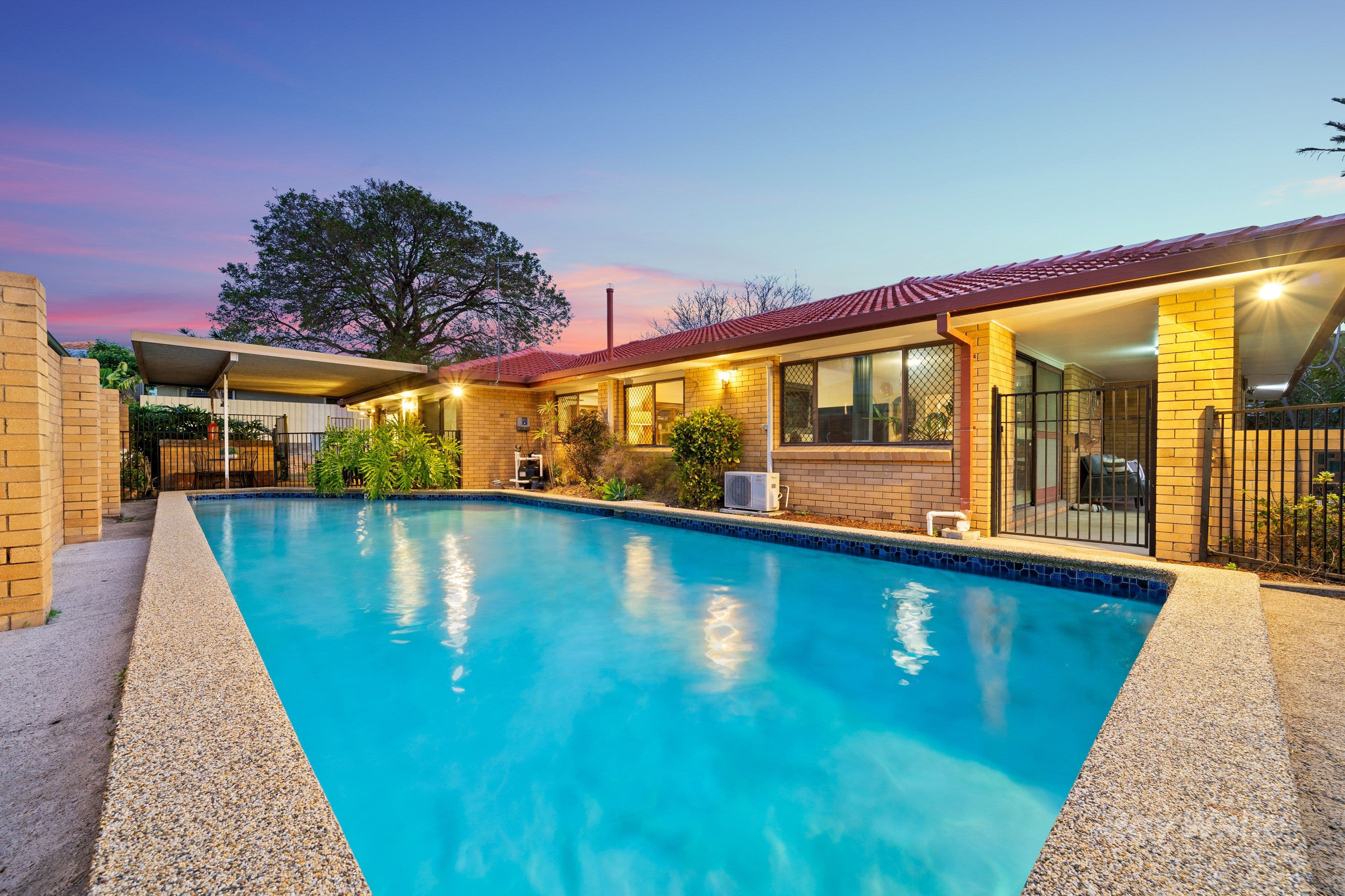 24 Wenlock Crescent, Springwood QLD 4127, Springwood - Thumbnail 2