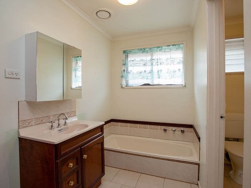 18A Fosberry Crescent, VIEWBANK VIC 3084, Viewbank - Thumbnail 5
