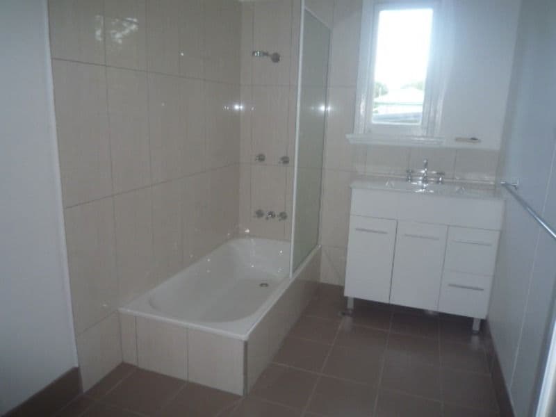 80 Hayward Street, Mooroobool QLD 4870, Mooroobool - Thumbnail 6