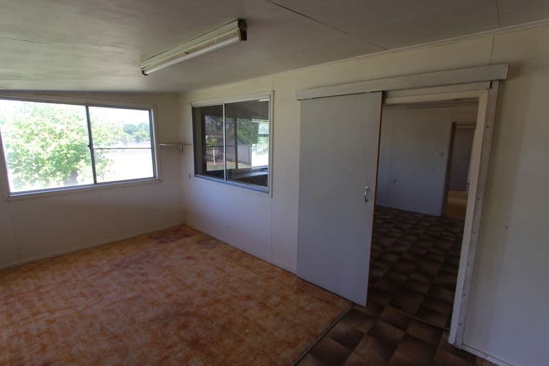 110 Watson Street, Charleville QLD 4470, Charleville - Thumbnail 6