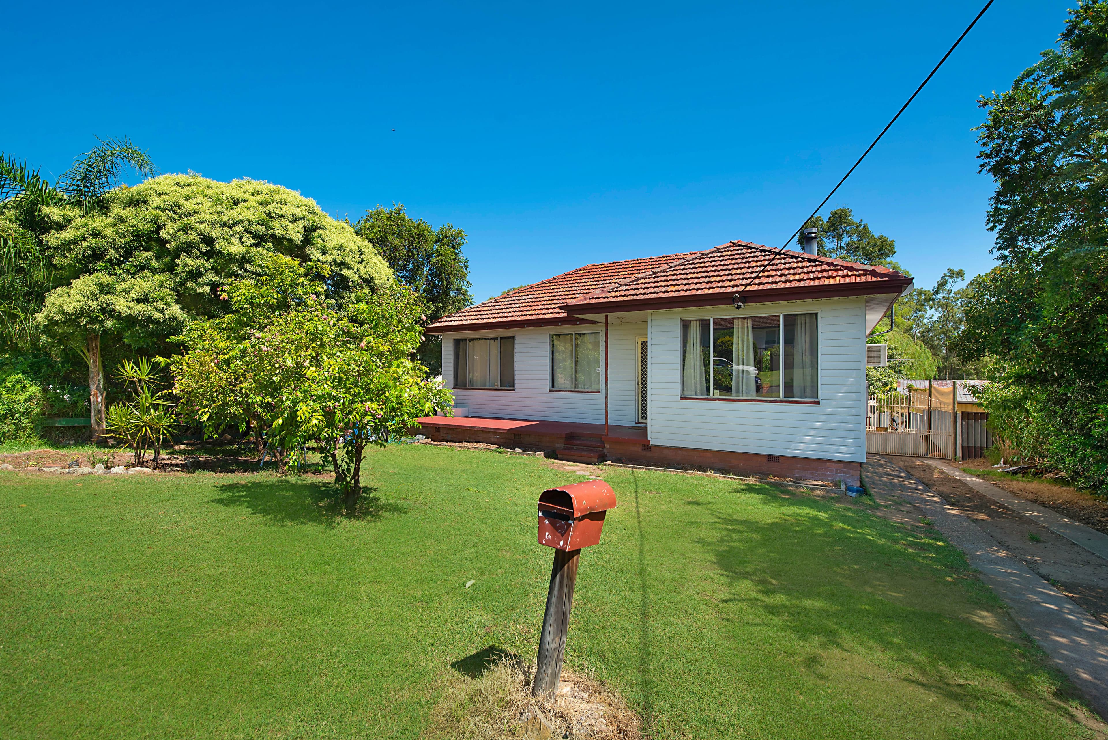 13 Centre Street, Tenambit NSW 2323, Tenambit - Image 1