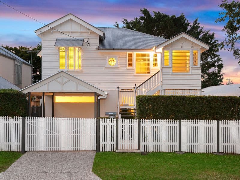 15 Mortlake Road, GRACEVILLE QLD 4075, Graceville - Image 1