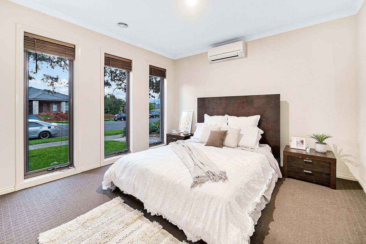 46 Datura Avenue, Cranbourne North VIC 3977, Cranbourne North - Thumbnail 2