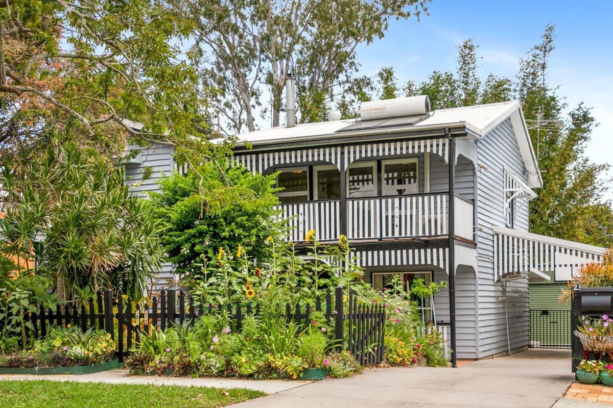23 Glenwood Street, Chelmer QLD 4068, Chelmer - Thumbnail 2