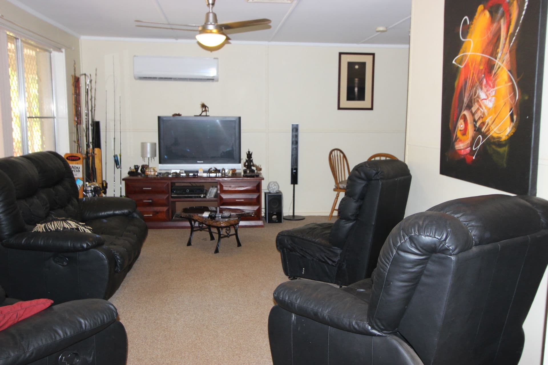 11 Fortescue Crescent, Dampier WA 6713, Dampier - Thumbnail 2