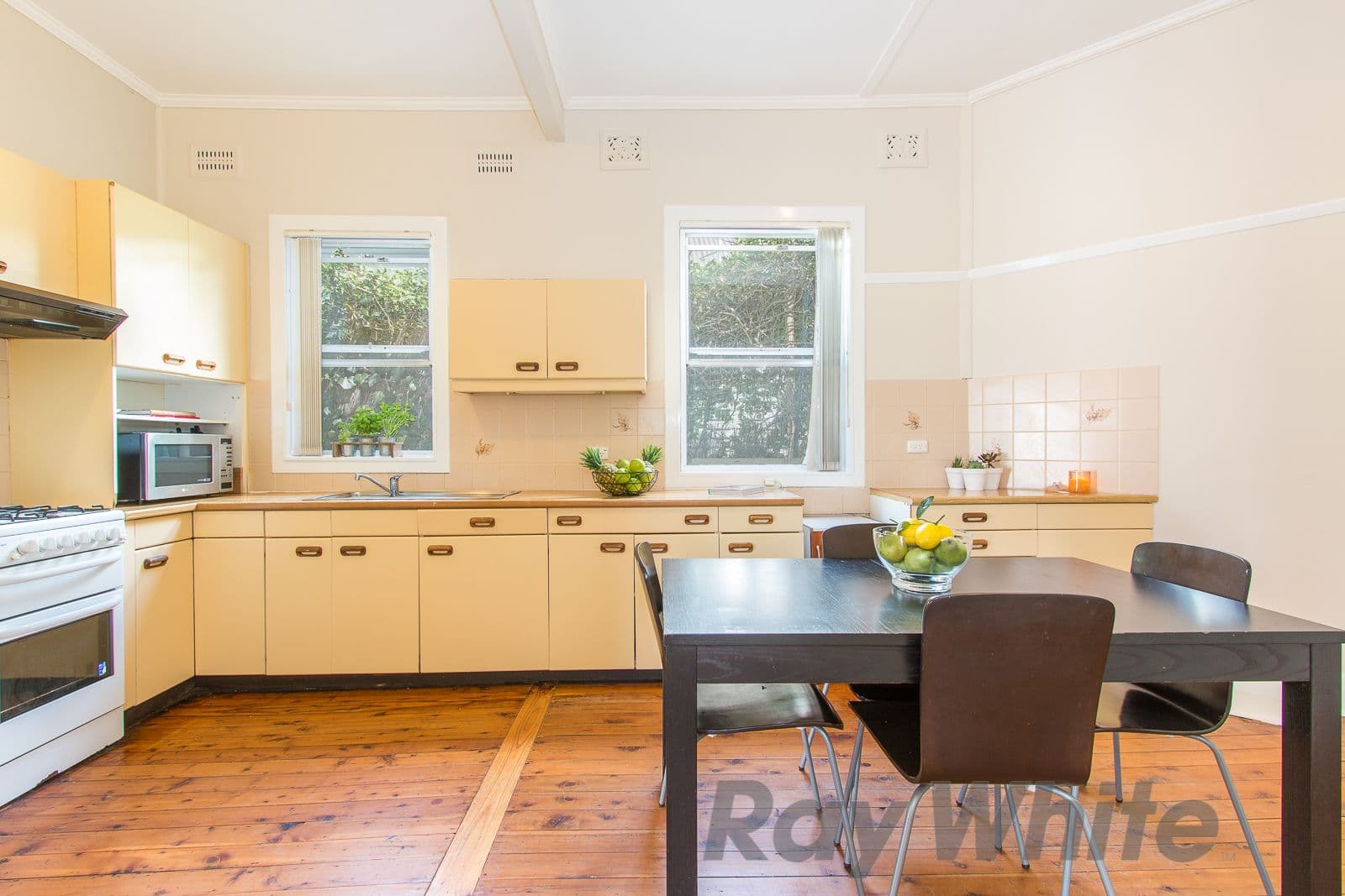 6 Murray Square, Mayfield - Thumbnail 6