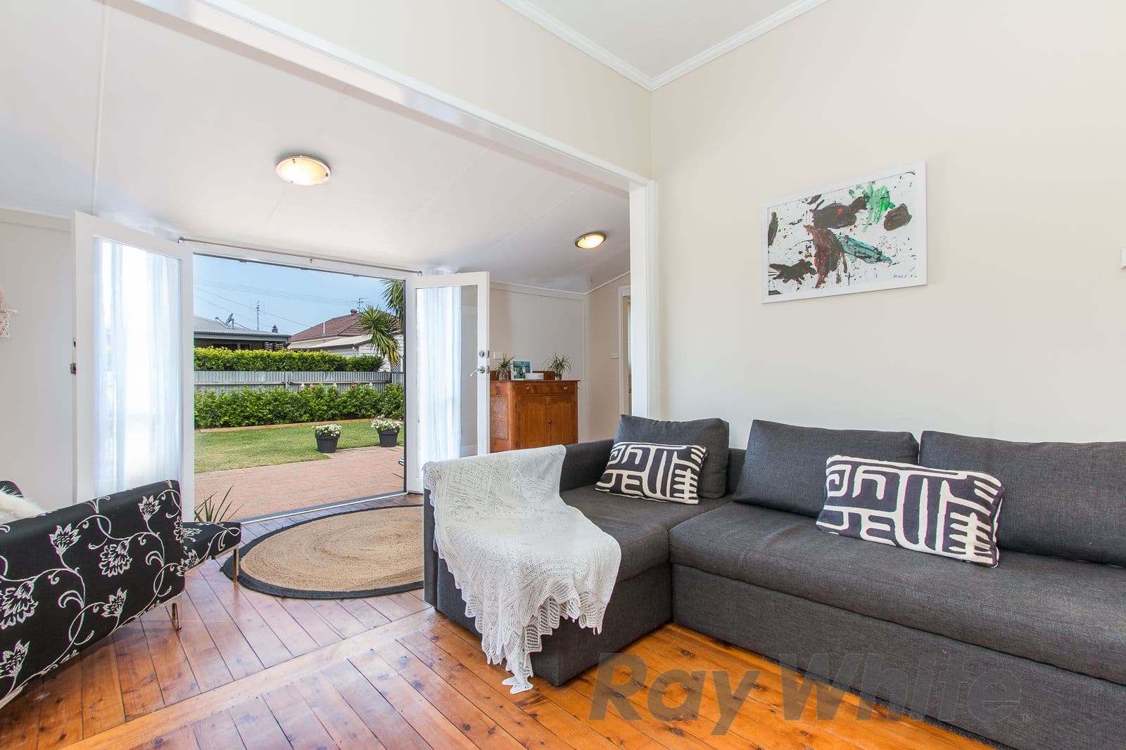 6 Murray Square, Mayfield - Thumbnail 8