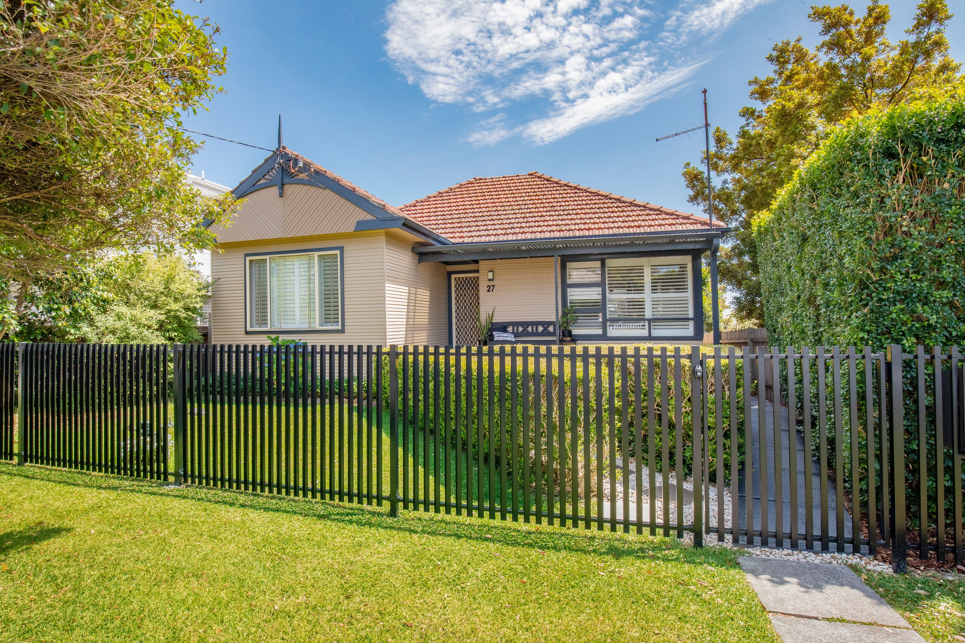 27 Waratah Street, Kahibah NSW 2290, Kahibah - Image 1