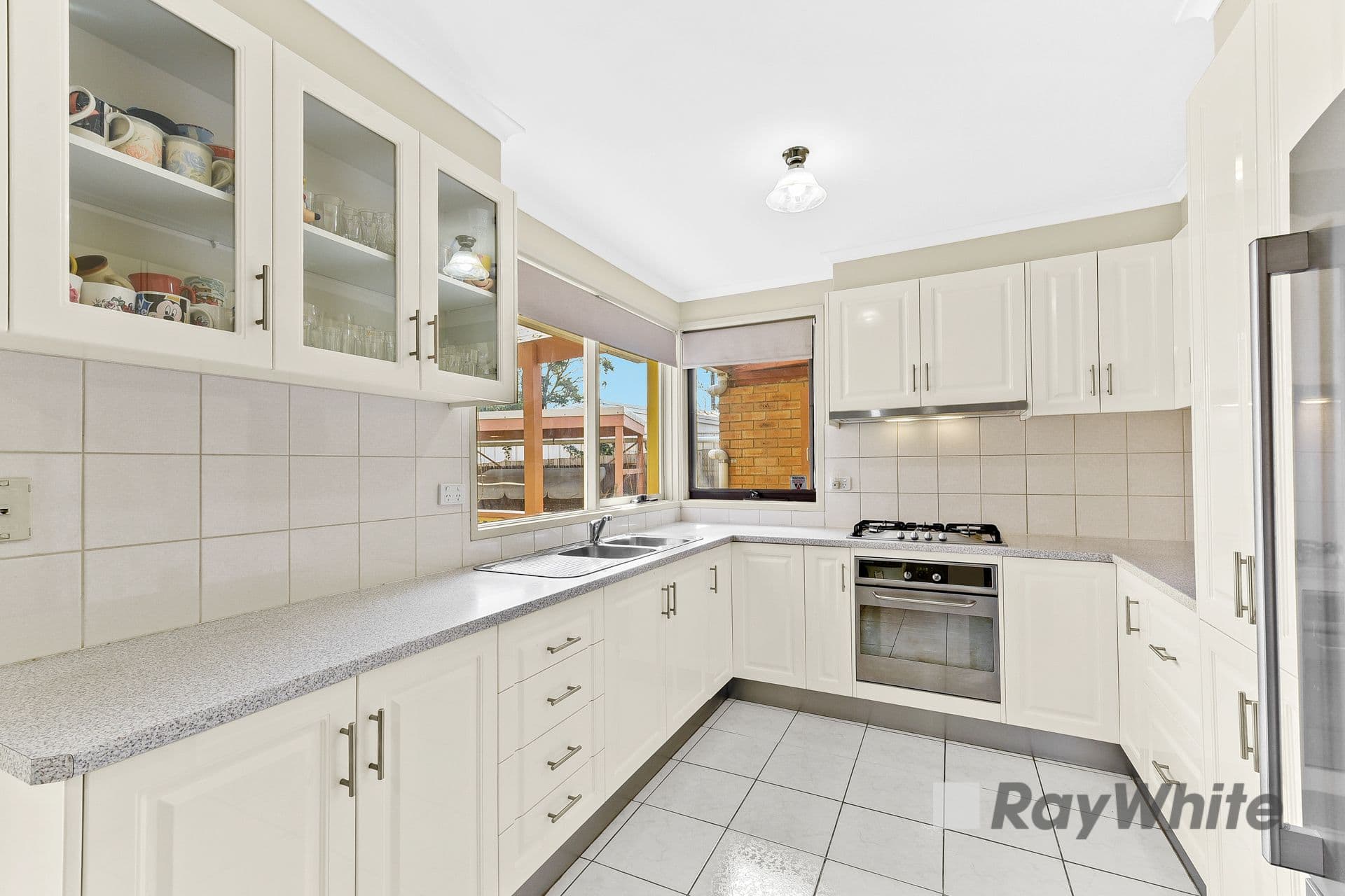 11 Cody Avenue, Hampton Park VIC 3976, Hampton Park - Thumbnail 5