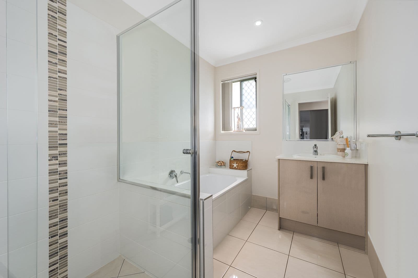 12 Ballyalla Crescent, Warner QLD 4500, Warner - Thumbnail 8
