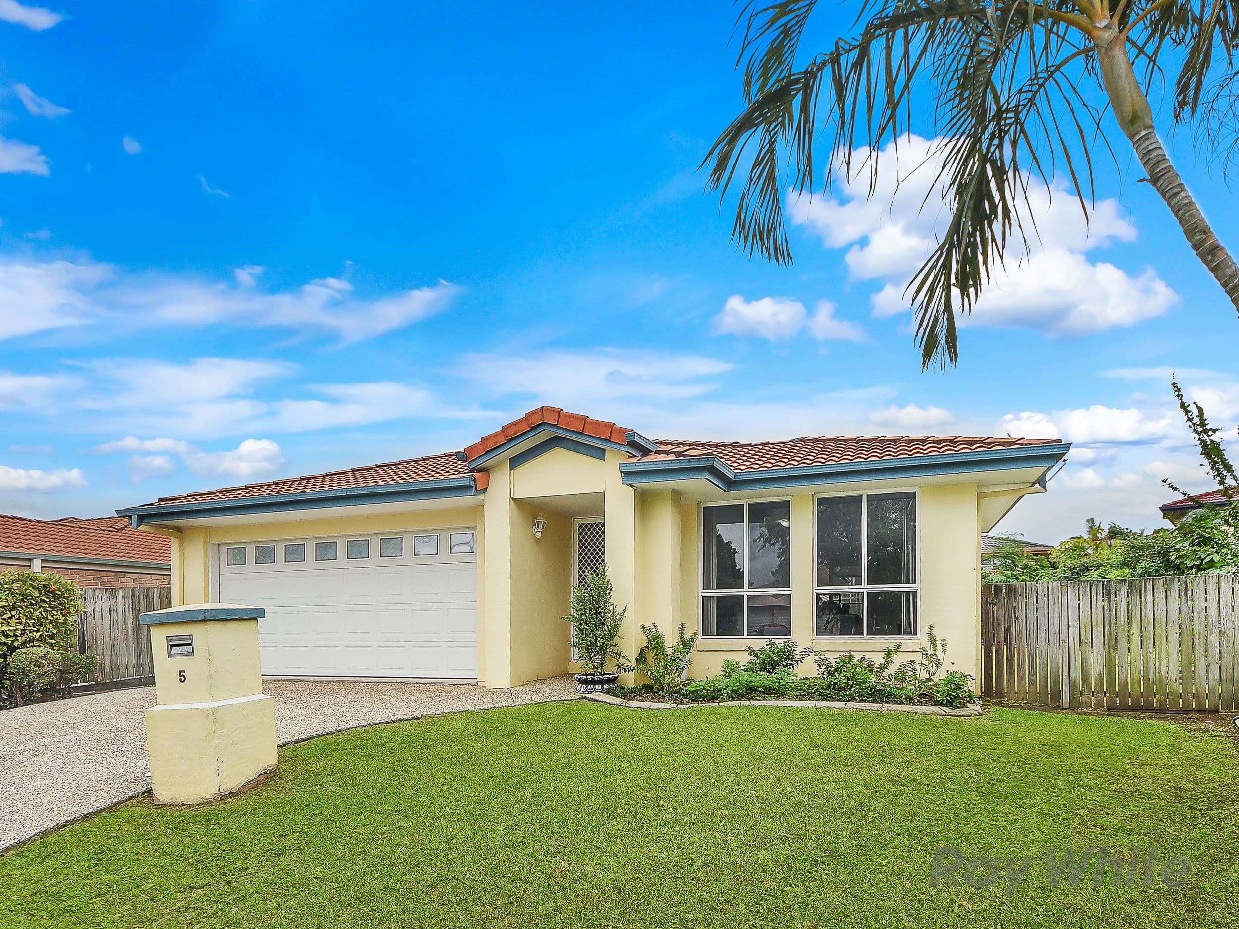 5 Joyce Crescent, Bracken Ridge QLD 4017, Bracken Ridge - Thumbnail 2