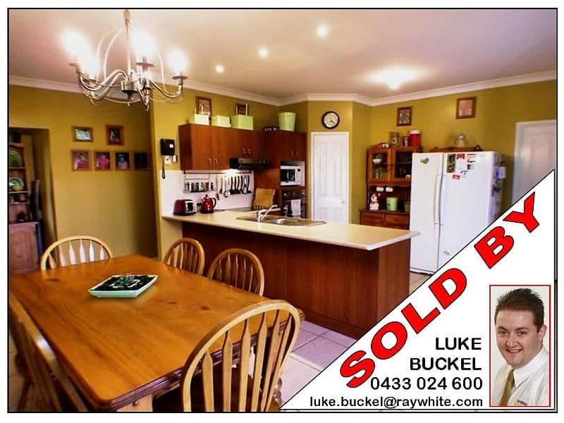 3  Knight Avenue, SILKSTONE QLD 4304, Silkstone - Image 1