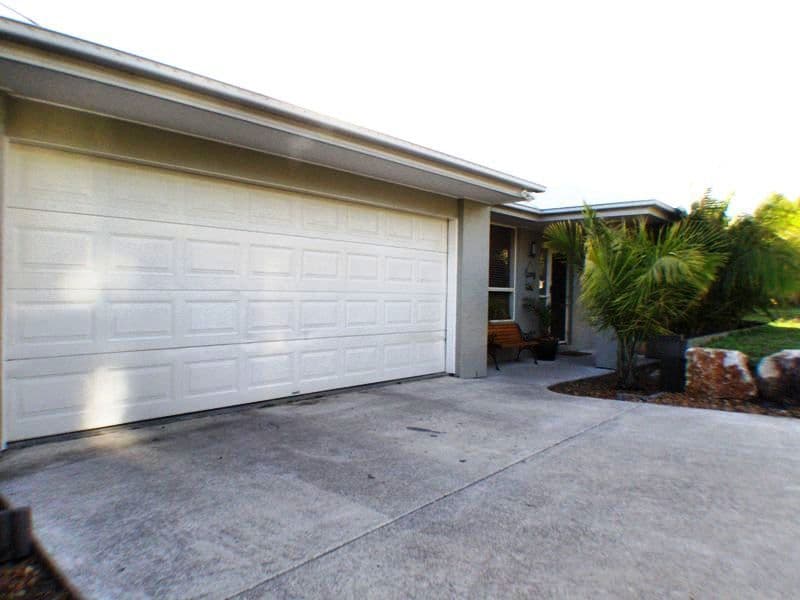 3  Knight Avenue, SILKSTONE QLD 4304, Silkstone - Thumbnail 2