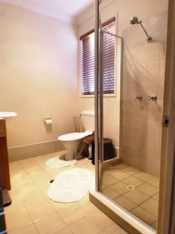 3  Knight Avenue, SILKSTONE QLD 4304, Silkstone - Thumbnail 7