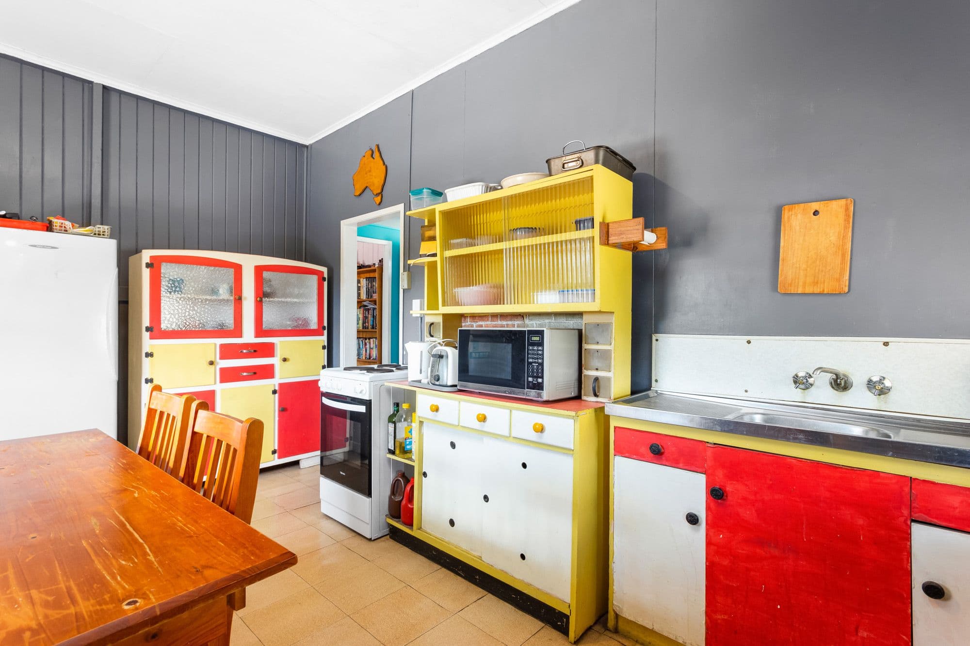 11 Raglan Station Road, Ambrose QLD 4695, Ambrose - Thumbnail 4
