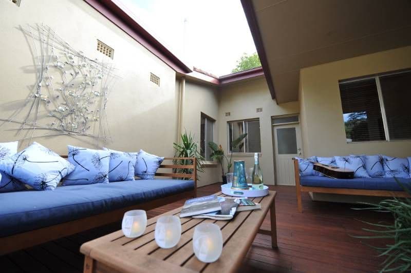 9  Kelly Avenue, GRIFFITH NSW 2680, Griffith - Image 1