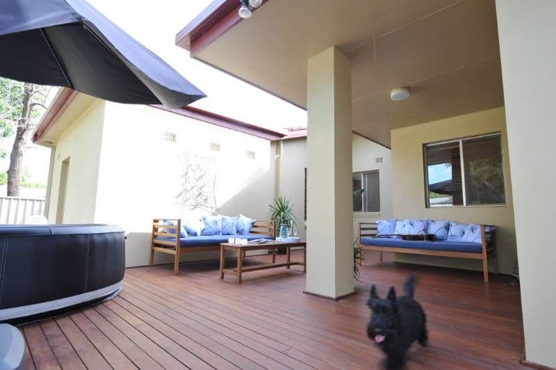 9  Kelly Avenue, GRIFFITH NSW 2680, Griffith - Thumbnail 5