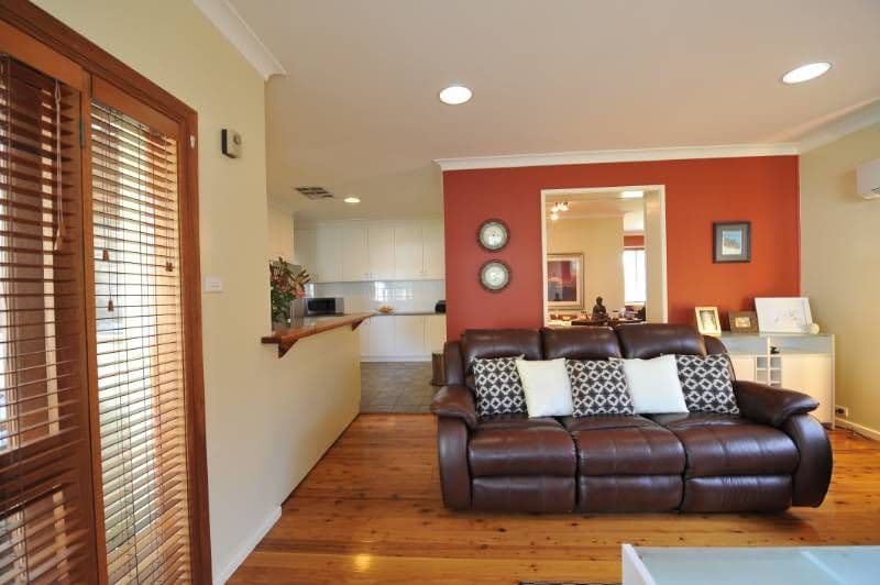 9  Kelly Avenue, GRIFFITH NSW 2680, Griffith - Thumbnail 8