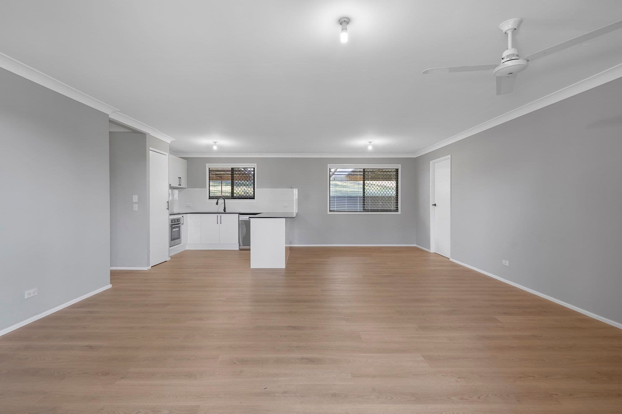 24 Antares Avenue, Kingston QLD 4114, Kingston - Thumbnail 8