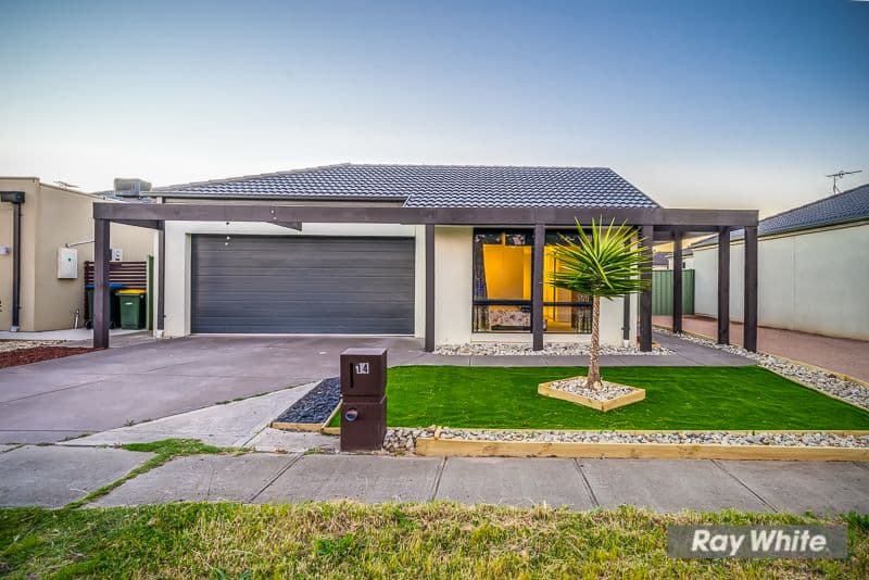 14 MUNRO Drive, Wyndham Vale VIC 3024, Wyndham Vale - Thumbnail 2