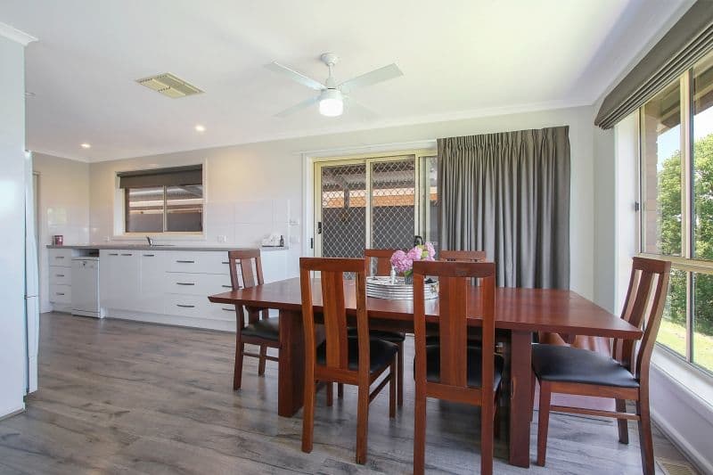 17 Nightingale Avenue, West Wodonga VIC 3690, West Wodonga - Thumbnail 5