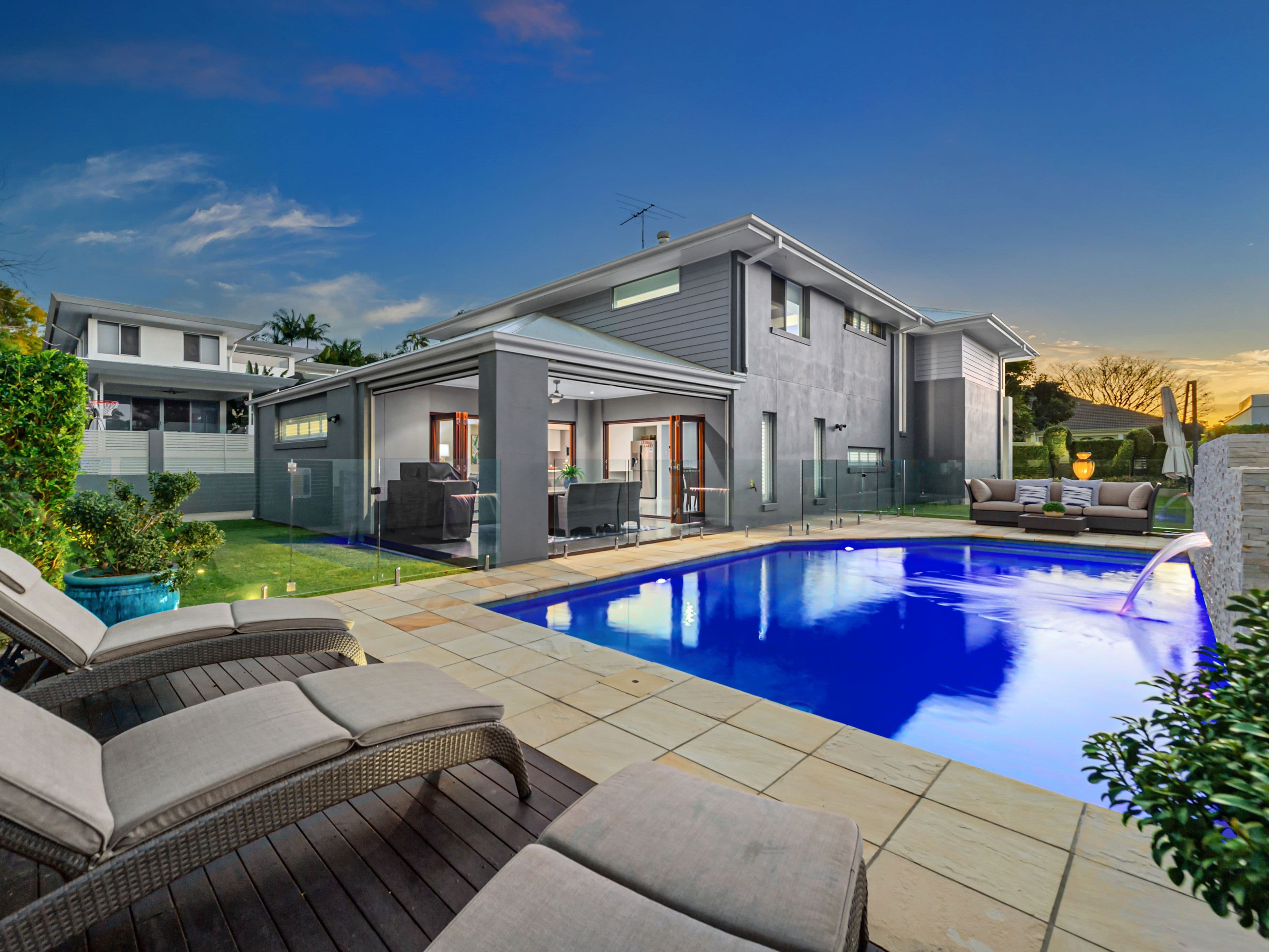 16 Dress Circle Court, Bridgeman Downs QLD 4035, Bridgeman Downs - Thumbnail 4