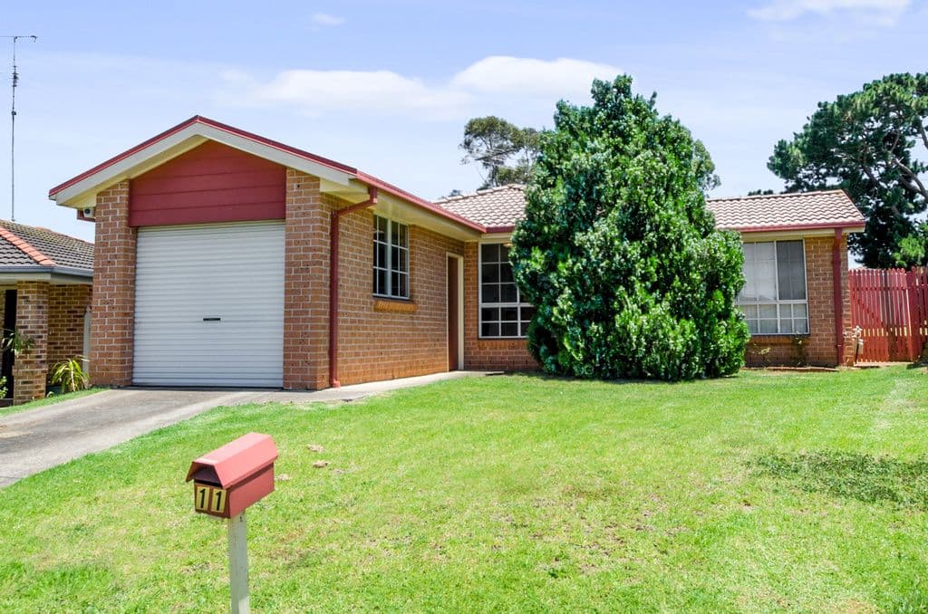 16 Binningup Terrace, Eglinton WA 6034, Eglinton - Image 1
