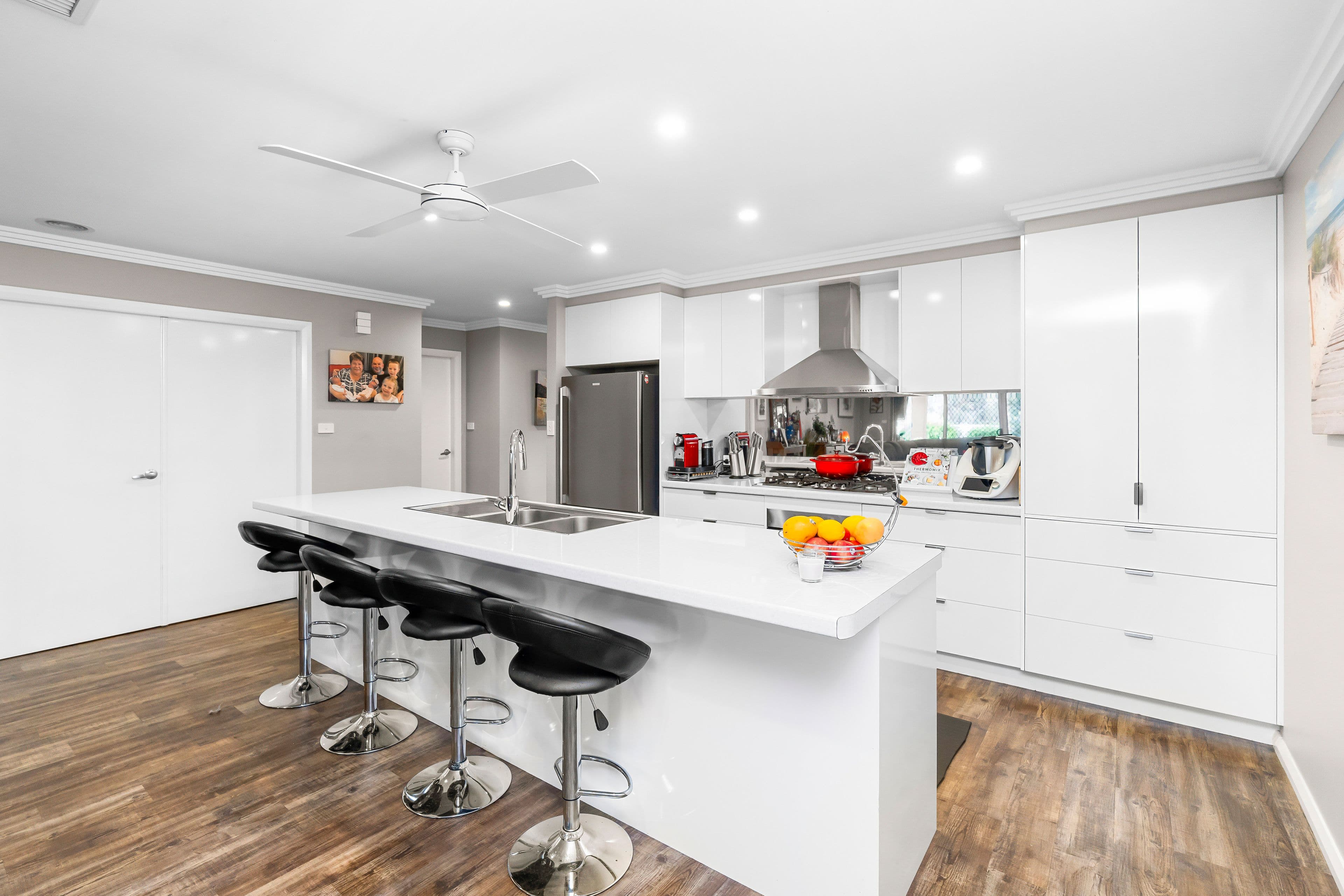 32 Barton Avenue, Lloyd NSW 2650, Lloyd - Thumbnail 3