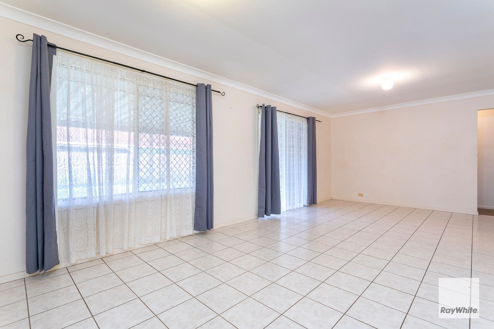 9 Tea Tree Court, Victoria Point QLD 4165, Victoria Point - Thumbnail 5
