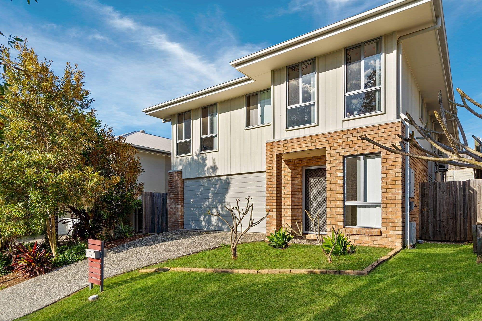 22 Oakmoss Drive, Springfield Lakes QLD 4300, Springfield Lakes - Thumbnail 2