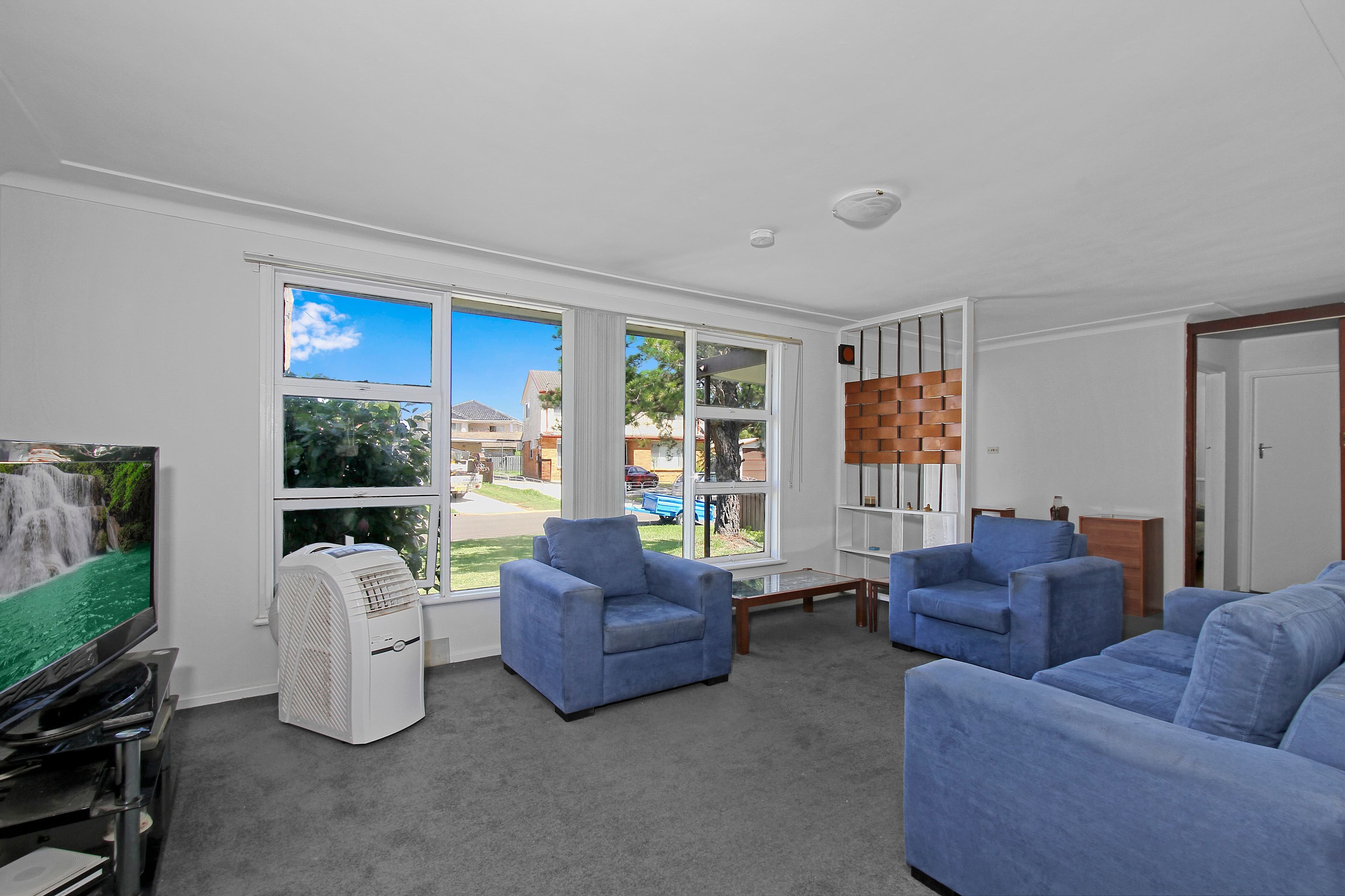 3 Siandra Avenue, Fairfield NSW 2165, Fairfield - Thumbnail 3