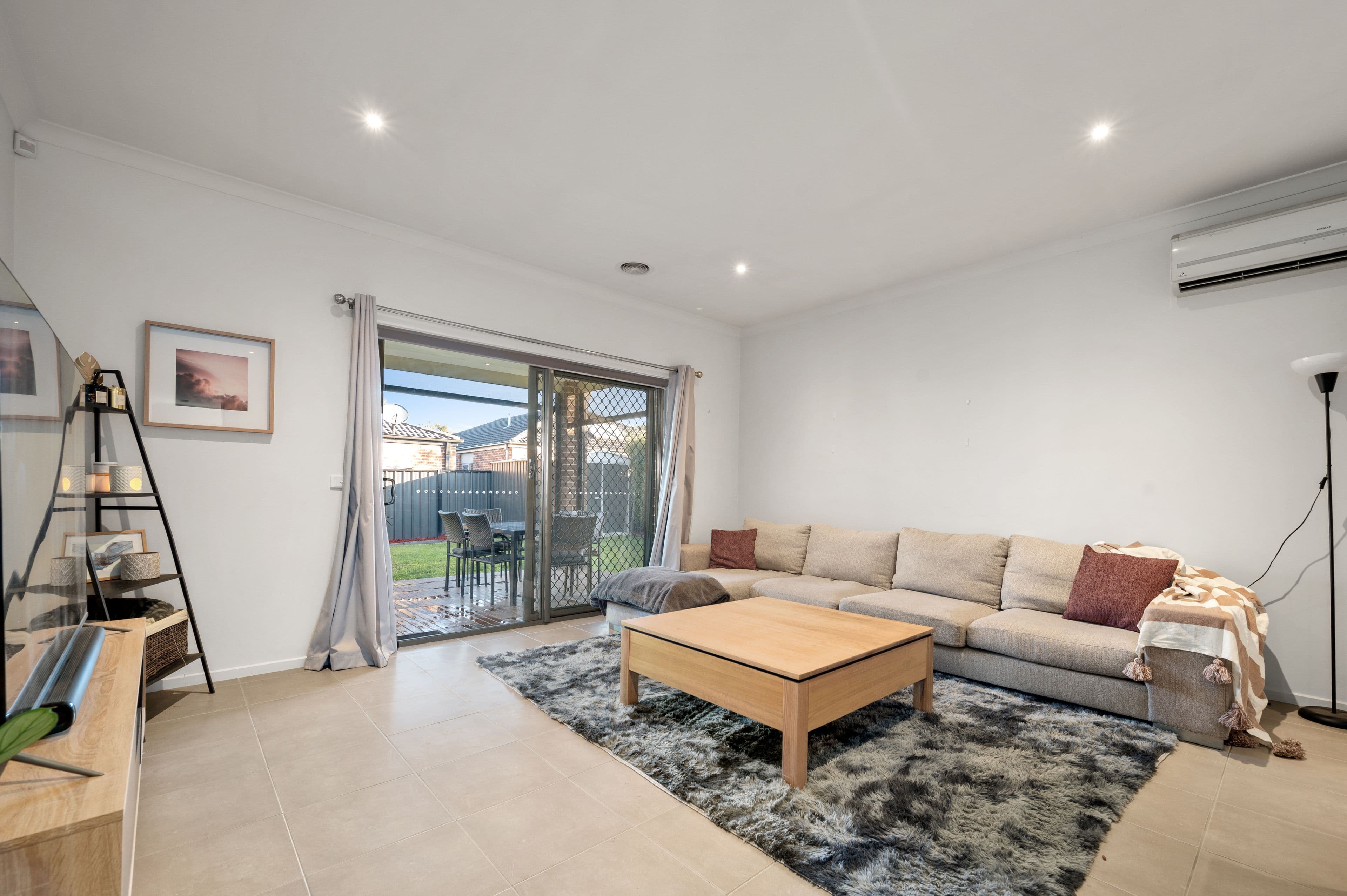 1 Craigmoor Crescent, Mernda VIC 3754, Mernda - Thumbnail 5