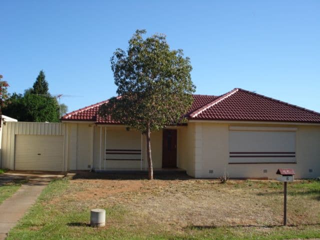 8 Robins Street, Elizabeth Downs SA 5113, Elizabeth Downs - Image 1